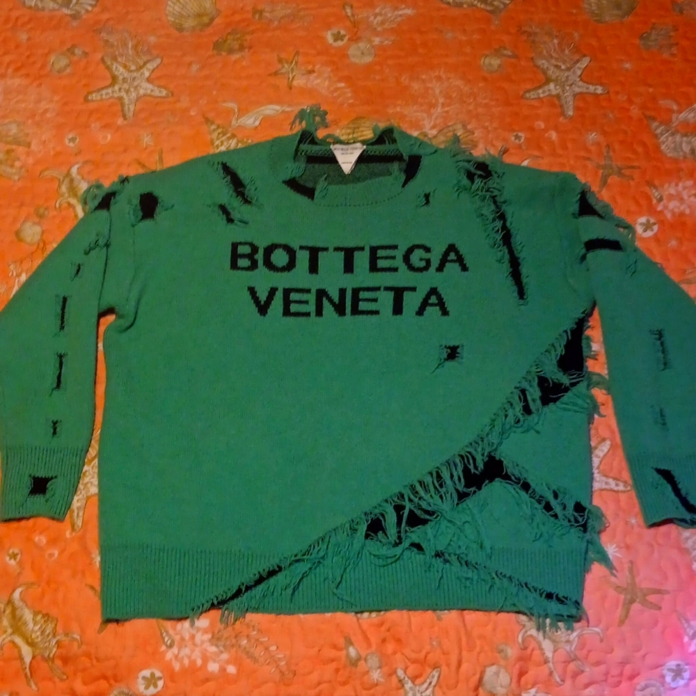 Bottega Veneta green and black sweater